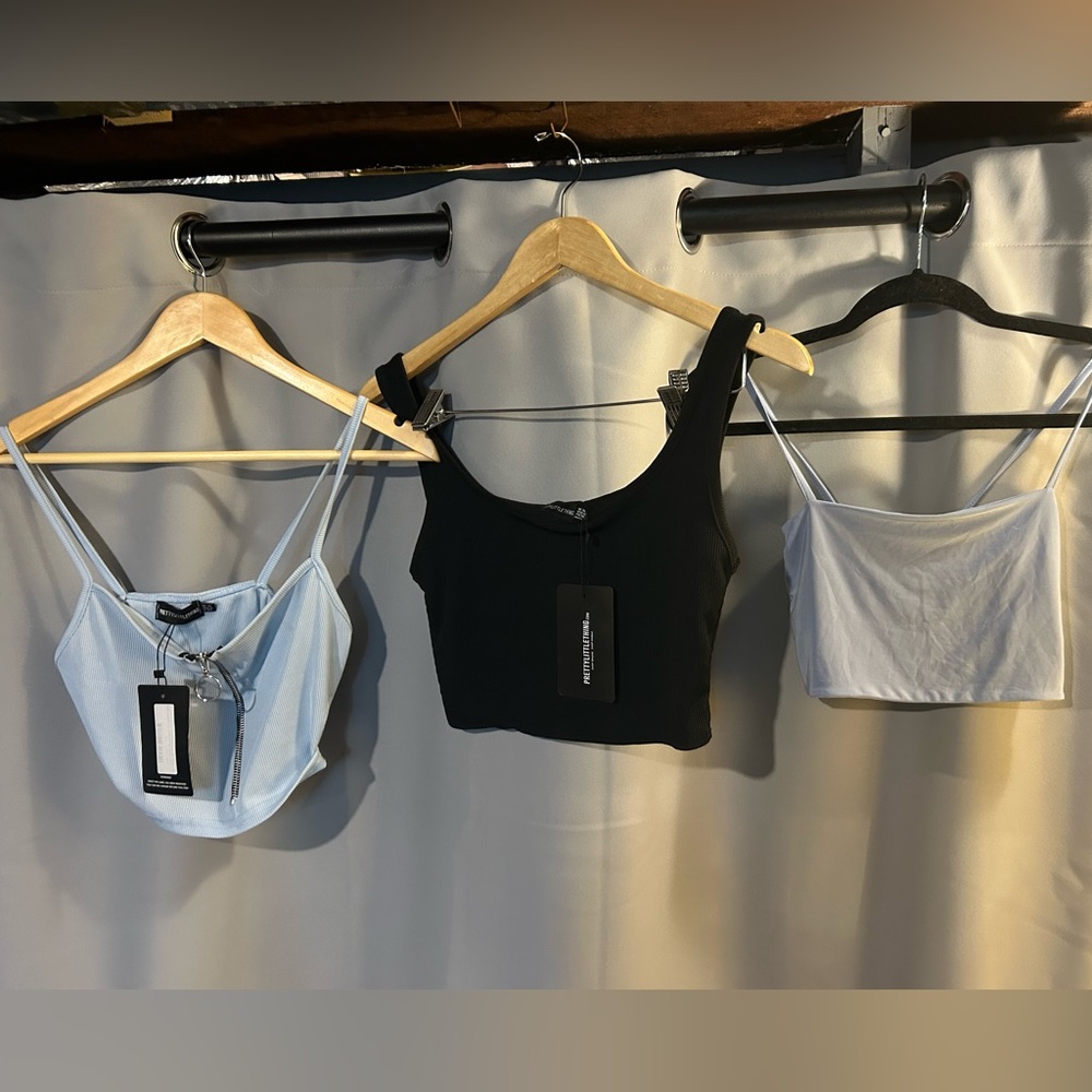 Nwt bundle of womens crop tops